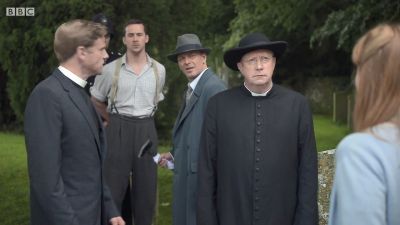 FATHER_BROWN_-_S01E01_mp4_20251002_235357_174.jpg