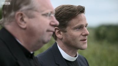 FATHER_BROWN_-_S01E01_mp4_20251002_235530_618.jpg
