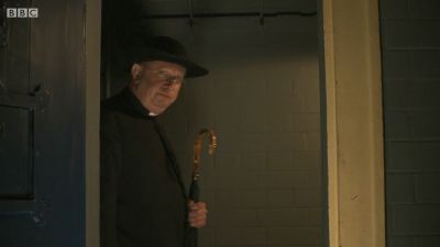 FATHER_BROWN_-_S01E01_mp4_20251002_235622_223.jpg