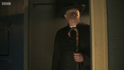 FATHER_BROWN_-_S01E01_mp4_20251002_235649_505.jpg
