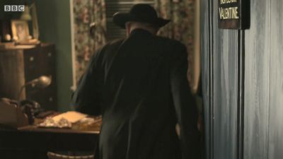FATHER_BROWN_-_S01E01_mp4_20251002_235938_713.jpg