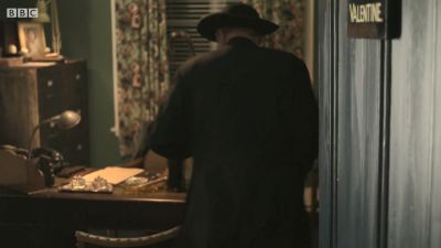 FATHER_BROWN_-_S01E01_mp4_20251002_235938_955.jpg