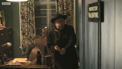 FATHER_BROWN_-_S01E01_mp4_20251002_235950_998.jpg