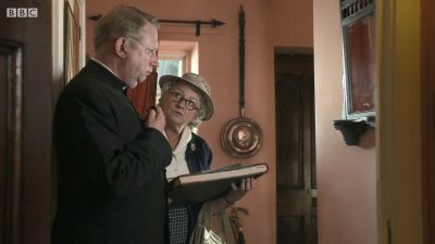 FATHER_BROWN_-_S01E01_mp4_20251003_000031_920.jpg