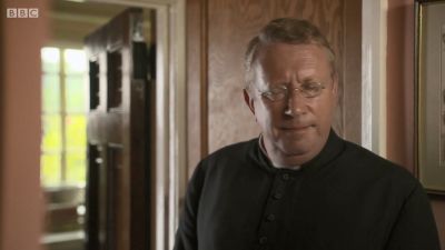 FATHER_BROWN_-_S01E01_mp4_20251003_000101_325.jpg