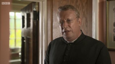 FATHER_BROWN_-_S01E01_mp4_20251003_000101_483.jpg