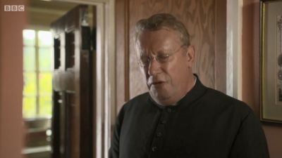 FATHER_BROWN_-_S01E01_mp4_20251003_000101_561.jpg