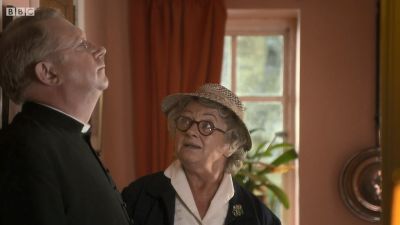 FATHER_BROWN_-_S01E01_mp4_20251003_000112_407.jpg