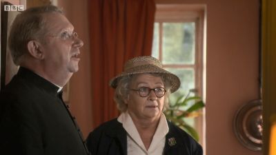 FATHER_BROWN_-_S01E01_mp4_20251003_000131_843.jpg