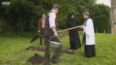 FATHER_BROWN_-_S01E01_mp4_20251003_000152_406.jpg