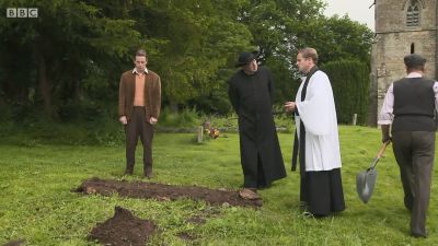 FATHER_BROWN_-_S01E01_mp4_20251003_000154_526.jpg