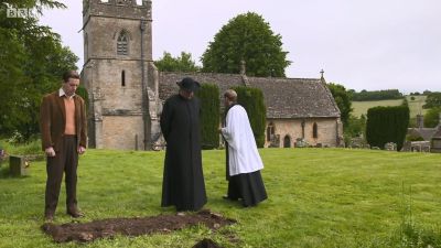 FATHER_BROWN_-_S01E01_mp4_20251003_000229_122.jpg