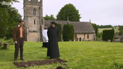 FATHER_BROWN_-_S01E01_mp4_20251003_000235_414.jpg