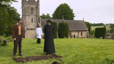 FATHER_BROWN_-_S01E01_mp4_20251003_000236_884.jpg