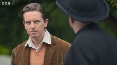 FATHER_BROWN_-_S01E01_mp4_20251003_000252_717.jpg