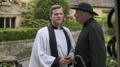 FATHER_BROWN_-_S01E01_mp4_20251003_000330_732.jpg