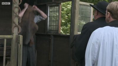 FATHER_BROWN_-_S01E01_mp4_20251003_000338_973.jpg