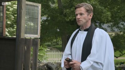 FATHER_BROWN_-_S01E01_mp4_20251003_000350_010.jpg