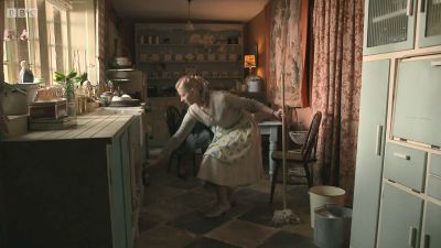 FATHER_BROWN_-_S01E01_mp4_20251003_000356_854.jpg