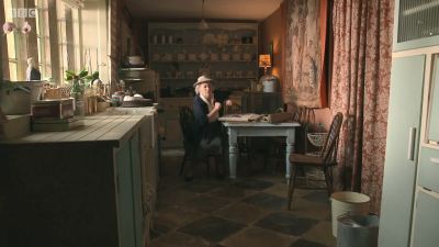 FATHER_BROWN_-_S01E01_mp4_20251003_000412_014.jpg