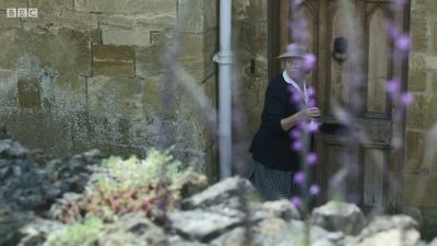 FATHER_BROWN_-_S01E01_mp4_20251003_000430_256.jpg