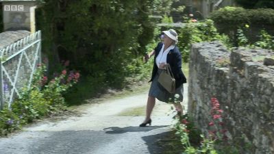 FATHER_BROWN_-_S01E01_mp4_20251003_000435_656.jpg