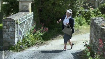 FATHER_BROWN_-_S01E01_mp4_20251003_000436_175.jpg
