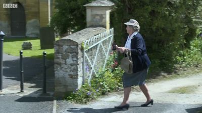 FATHER_BROWN_-_S01E01_mp4_20251003_000436_977.jpg