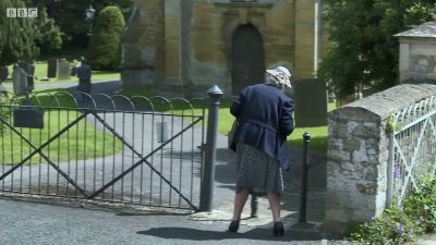 FATHER_BROWN_-_S01E01_mp4_20251003_000438_775.jpg