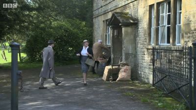 FATHER_BROWN_-_S01E01_mp4_20251003_000453_357.jpg