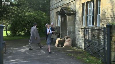 FATHER_BROWN_-_S01E01_mp4_20251003_000453_856.jpg