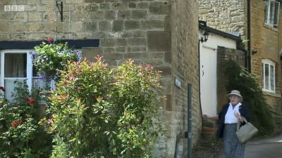 FATHER_BROWN_-_S01E01_mp4_20251003_000503_056.jpg