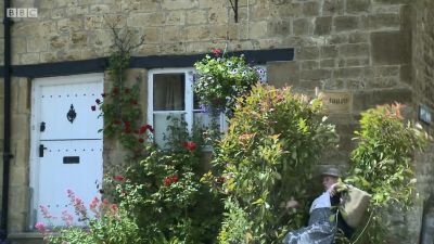 FATHER_BROWN_-_S01E01_mp4_20251003_000508_256.jpg