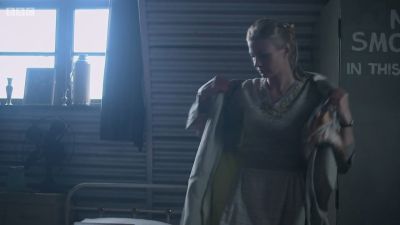 FATHER_BROWN_-_S01E01_mp4_20251003_000559_300.jpg