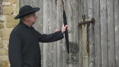 FATHER_BROWN_-_S01E01_mp4_20251003_000616_821.jpg