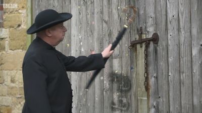 FATHER_BROWN_-_S01E01_mp4_20251003_000617_620.jpg