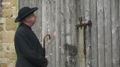 FATHER_BROWN_-_S01E01_mp4_20251003_000619_382.jpg