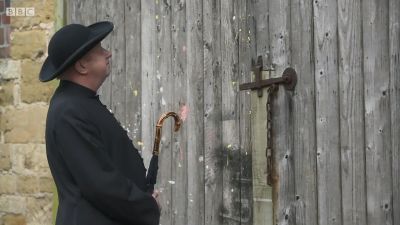 FATHER_BROWN_-_S01E01_mp4_20251003_000619_661.jpg