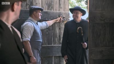 FATHER_BROWN_-_S01E01_mp4_20251003_000632_462.jpg