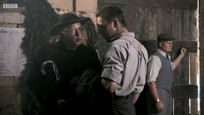 FATHER_BROWN_-_S01E01_mp4_20251003_000728_263.jpg