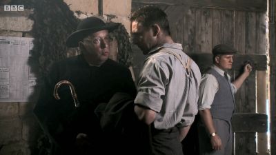 FATHER_BROWN_-_S01E01_mp4_20251003_000728_744.jpg