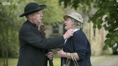 FATHER_BROWN_-_S01E01_mp4_20251003_000845_299.jpg