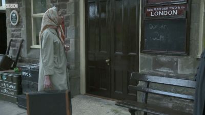 FATHER_BROWN_-_S01E01_mp4_20251003_000907_968.jpg