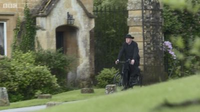 FATHER_BROWN_-_S01E01_mp4_20251003_000912_270.jpg