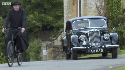 FATHER_BROWN_-_S01E01_mp4_20251003_000918_430.jpg