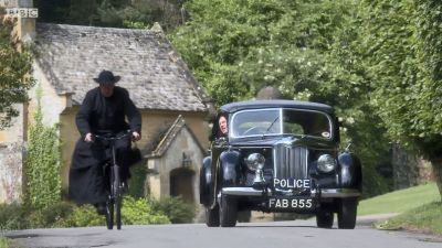 FATHER_BROWN_-_S01E01_mp4_20251003_000930_632.jpg