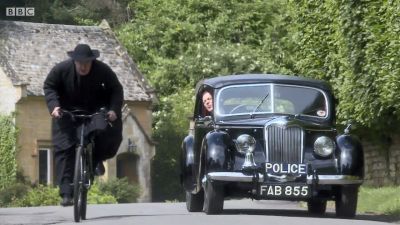 FATHER_BROWN_-_S01E01_mp4_20251003_000932_232.jpg