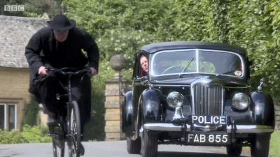 FATHER_BROWN_-_S01E01_mp4_20251003_000933_314.jpg