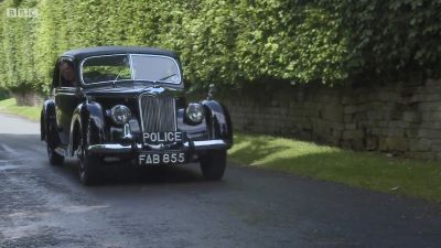 FATHER_BROWN_-_S01E01_mp4_20251003_000936_112.jpg