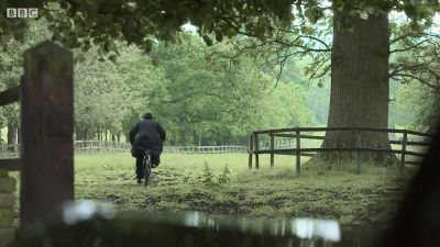 FATHER_BROWN_-_S01E01_mp4_20251003_000940_595.jpg